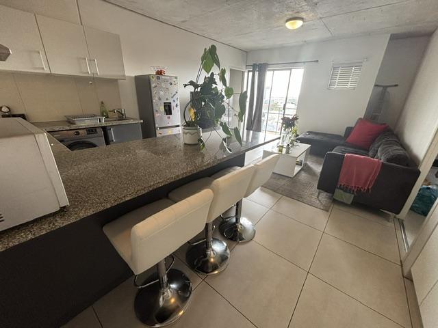 2 Bedroom Property for Sale in Observatory Western Cape